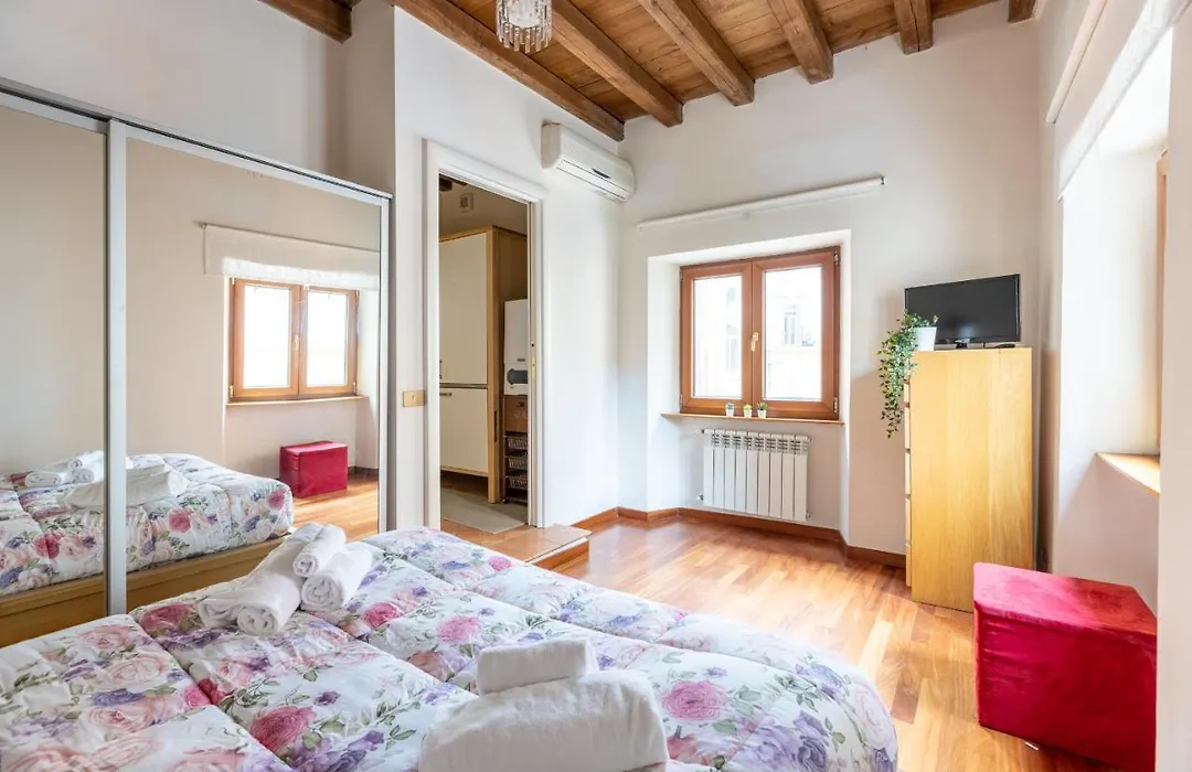 Vg Trevi Fountain 5 Stelle Elegant Apartment-1